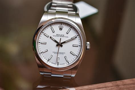 39mm model 11300 white dial rolex|Rolex oyster perpetual 39 specs.